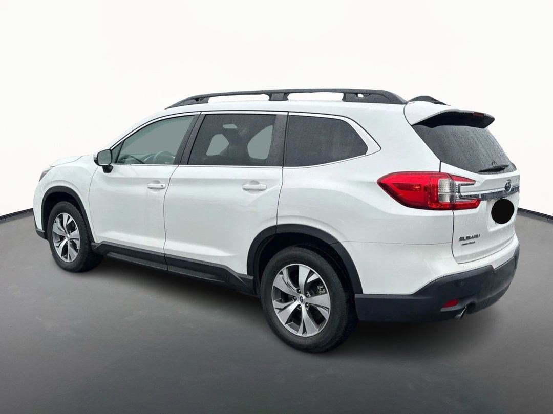 Used 2023 Subaru Ascent Premium w/ Convenience Package AWD/4WD image 5