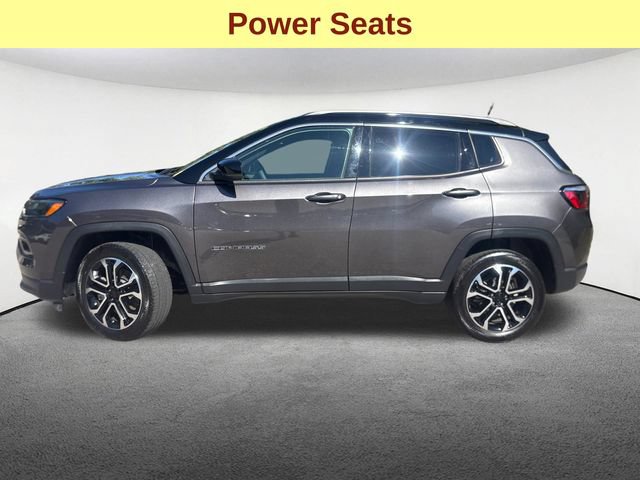 Used 2023 Jeep Compass Limited AWD/4WD image 7
