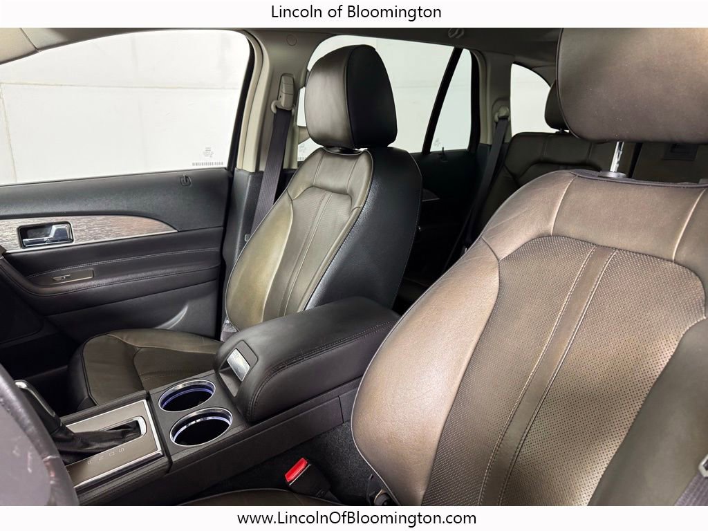 Used 2013 Lincoln MKX AWD image 26