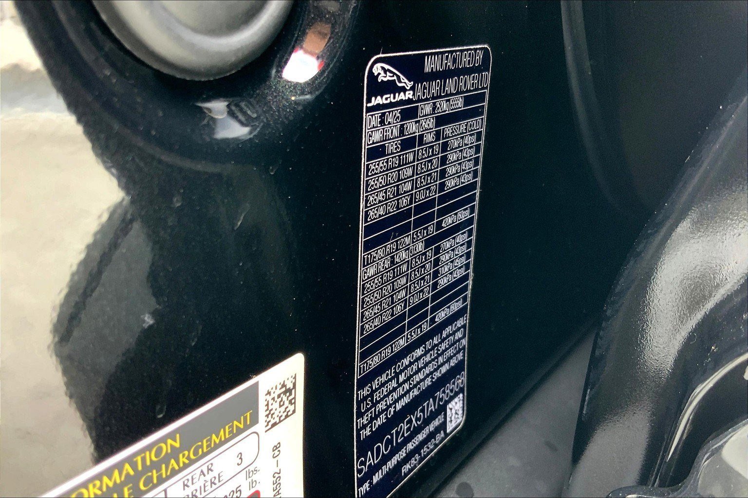 New 2026 Jaguar F-PACE R-Dynamic S image 10