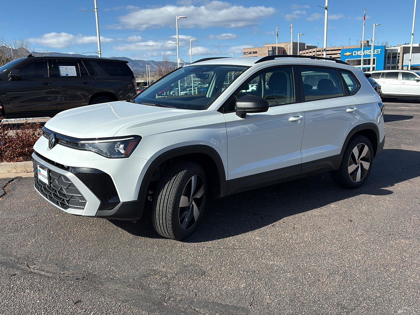 New 2026 Volkswagen Taos S image 3