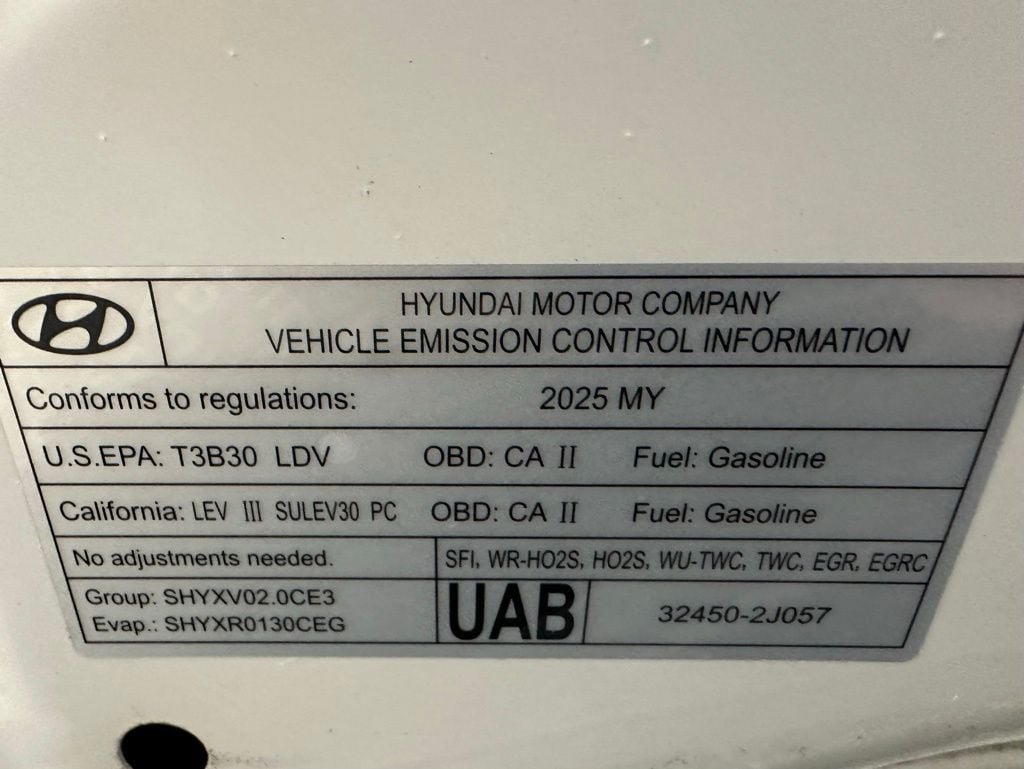 Used 2025 Hyundai Elantra Sport FWD image 64