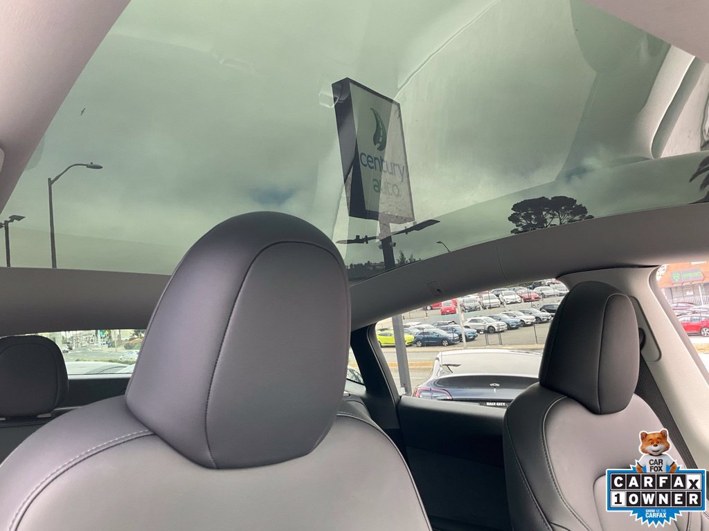 Used 2023 Tesla Model Y Long Range AWD/4WD image 76