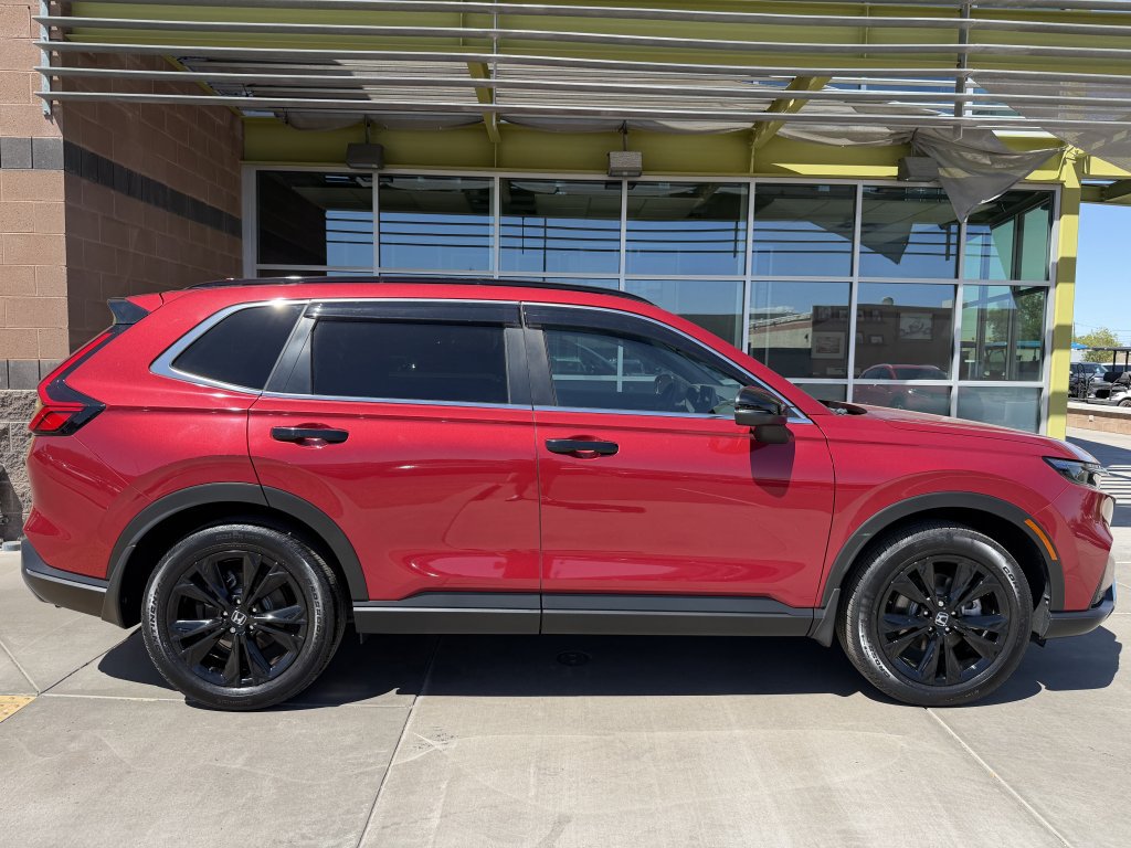 Used 2023 Honda CR-V Sport Touring image 9