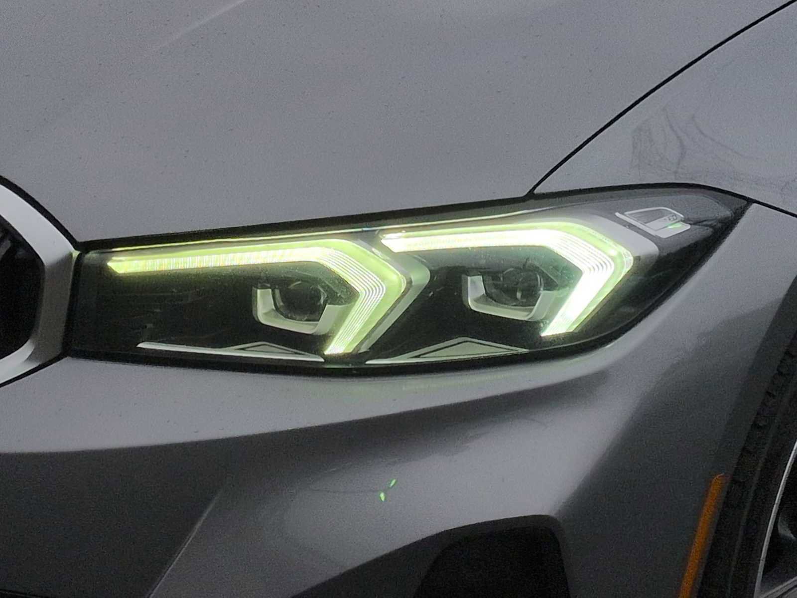 Used 2023 BMW 330i xDrive Sedan w/ Driving Assistance Package image 11