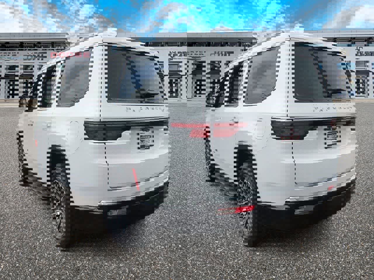 Used 2024 Jeep Wagoneer Series II w/ Flexible Seating Group RWD image 6