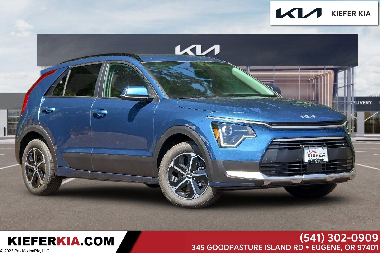 New 2025 Kia Niro EX image 1