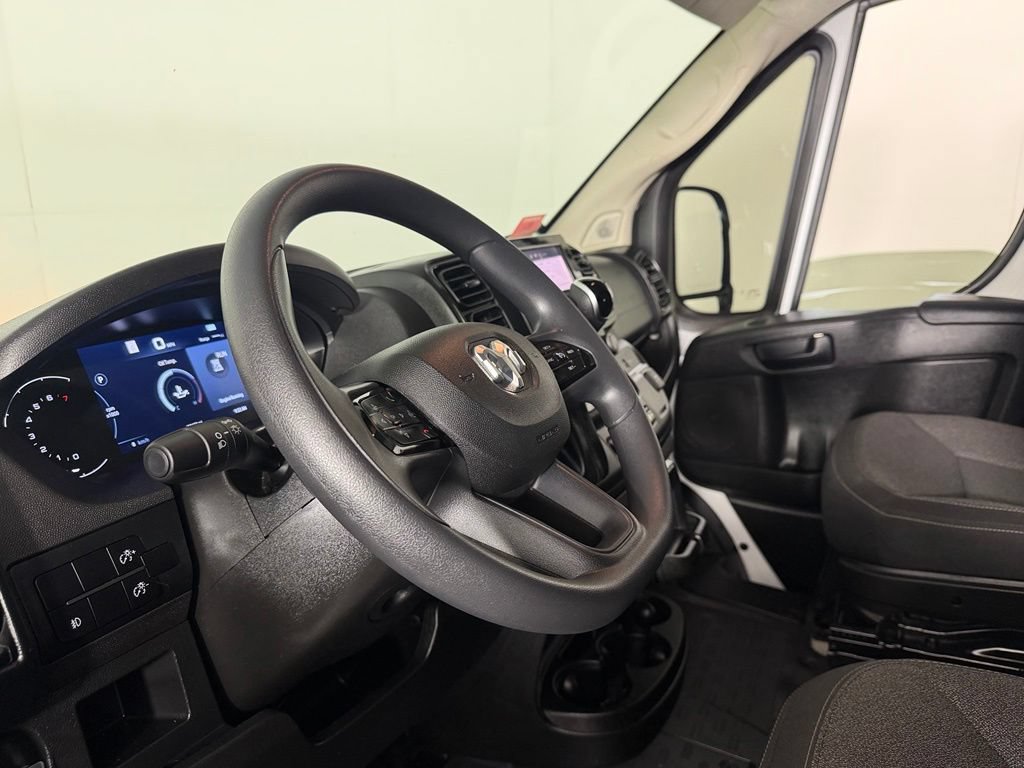 Used 2025 RAM ProMaster 2500 w/ U-Haul Equipment Group FWD image 21