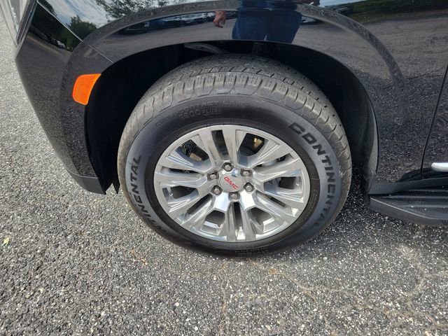 Used 2023 GMC Yukon Denali AWD/4WD image 5