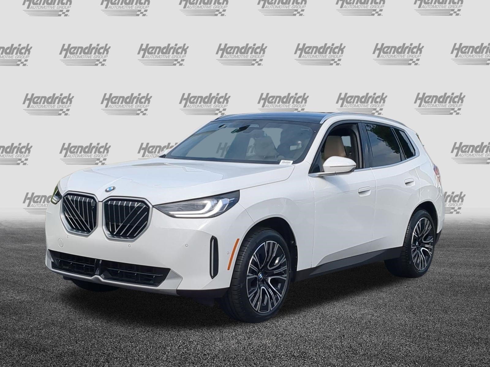 Certified 2025 BMW X3 xDrive30i w/ Premium Package AWD/4WD image 5