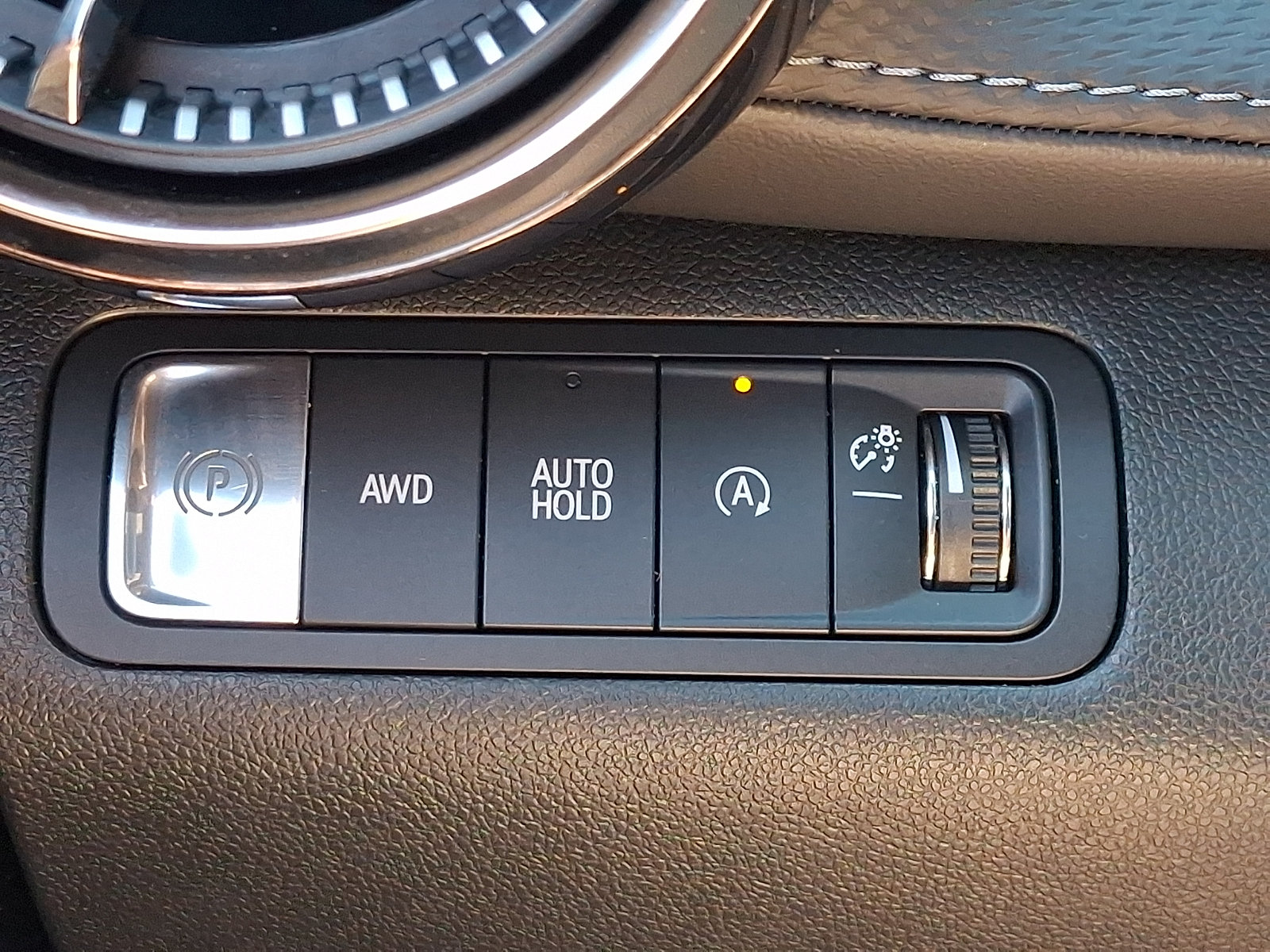 Certified 2026 Chevrolet Equinox LT w/ Convenience Package II AWD/4WD image 24