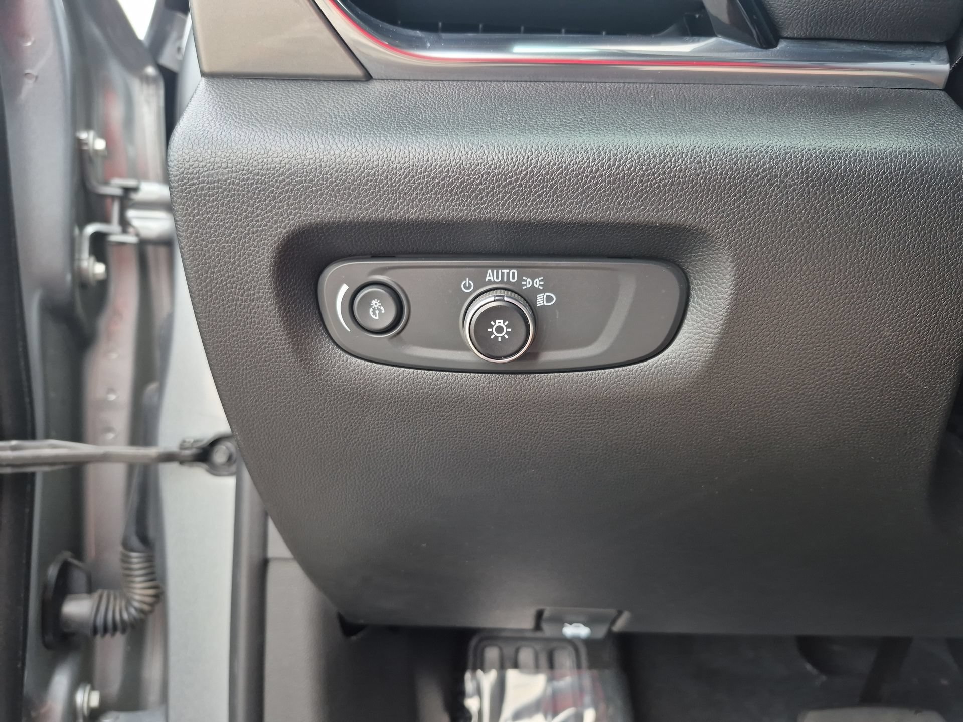 Certified 2023 Chevrolet Traverse LT AWD/4WD image 20
