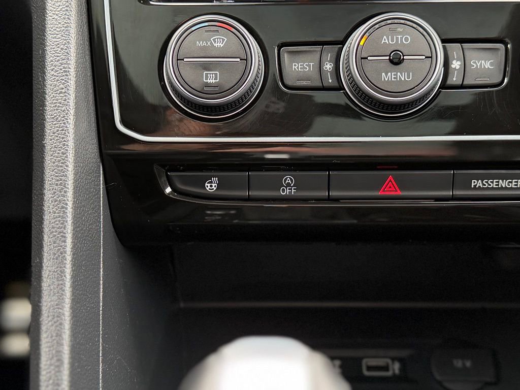 Used 2019 Volkswagen Atlas SEL R-Line image 23