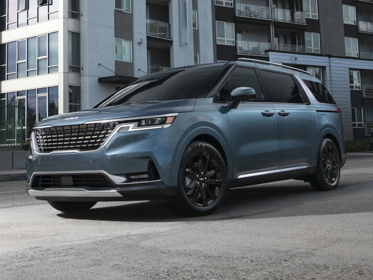 Used 2024 Kia Carnival LX