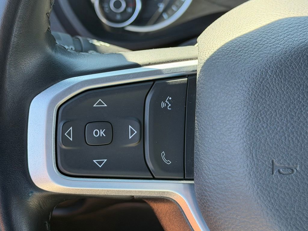 Used 2024 RAM 2500 Big Horn AWD/4WD image 12