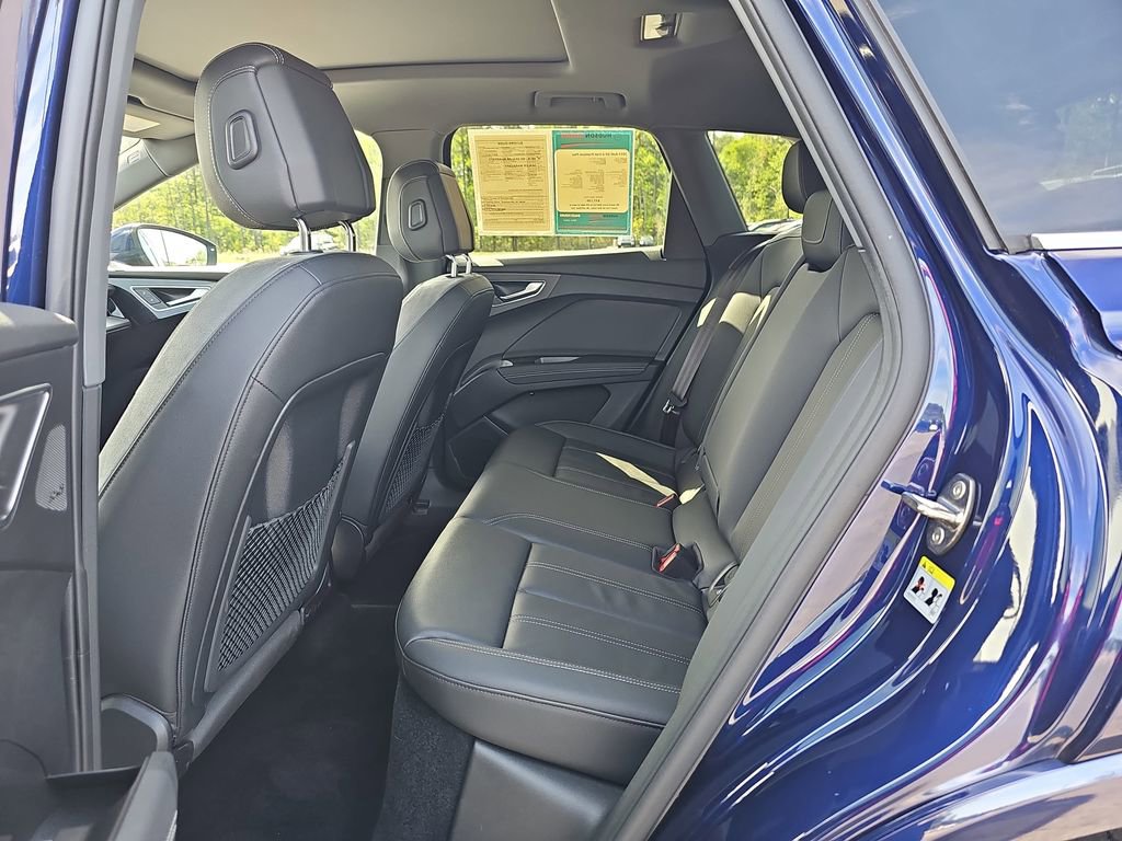 Used 2023 Audi Q4 e-tron Premium Plus w/ Premium Plus image 18