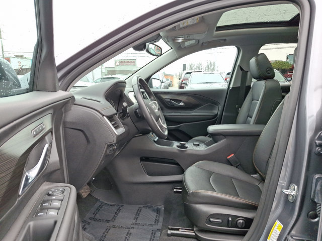 Used 2021 GMC Terrain SLT image 13