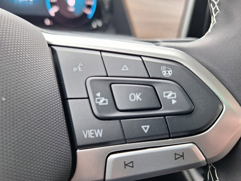 New 2026 Volkswagen Atlas SE image 14