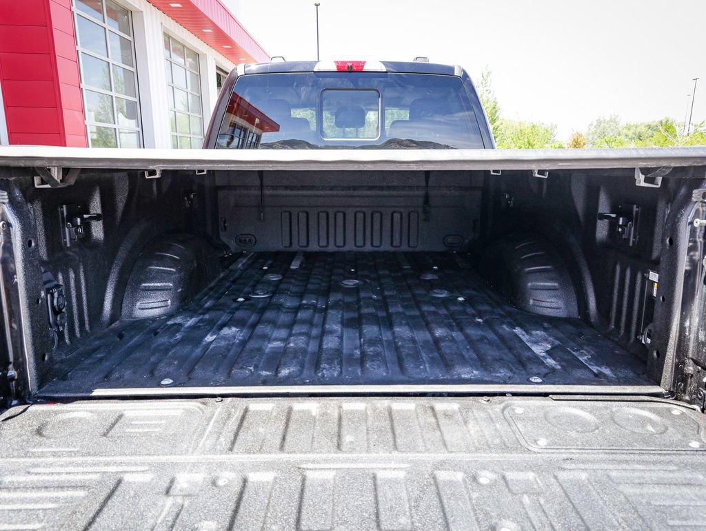 Used 2024 Ford F350 Limited w/ FX4 Off-Road Package AWD/4WD image 5