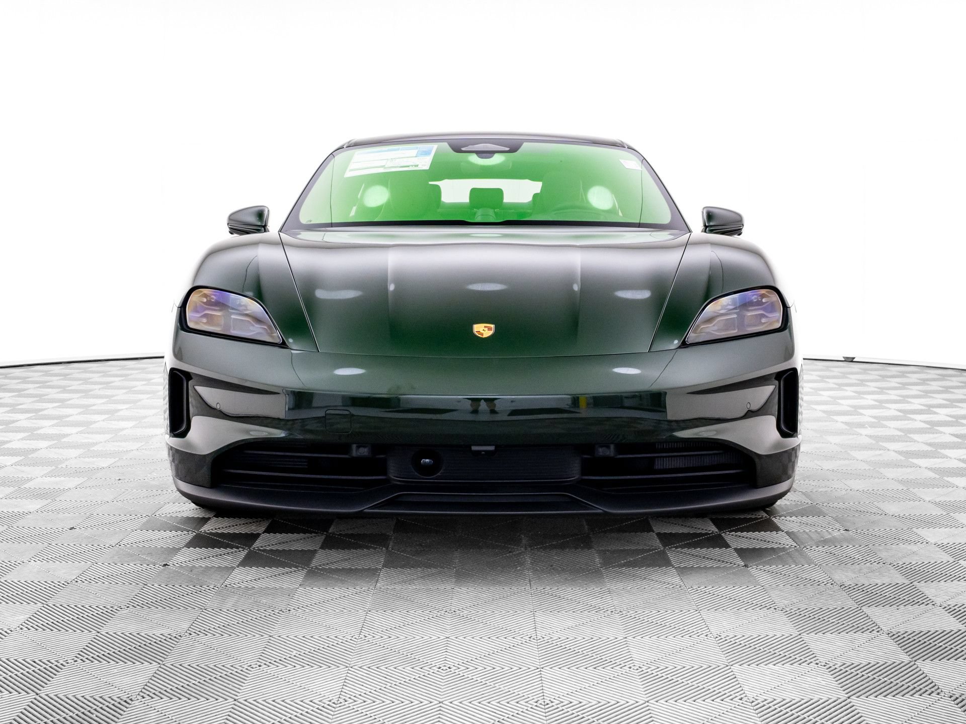 New 2026 Porsche Taycan AWD/4WD image 9