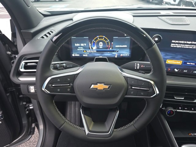 New 2026 Chevrolet Traverse LT image 14