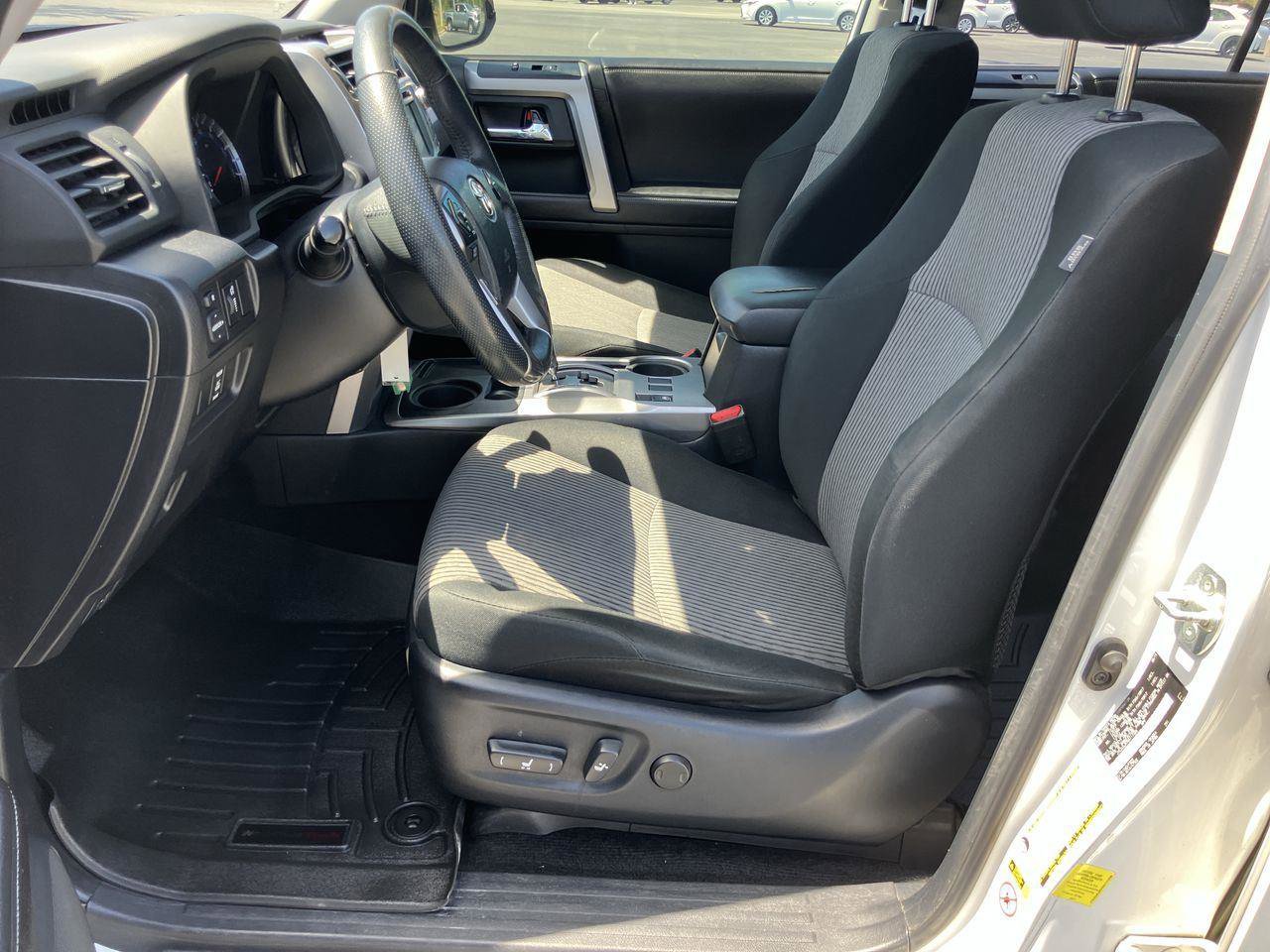 Used 2016 Toyota 4Runner SR5 RWD image 12