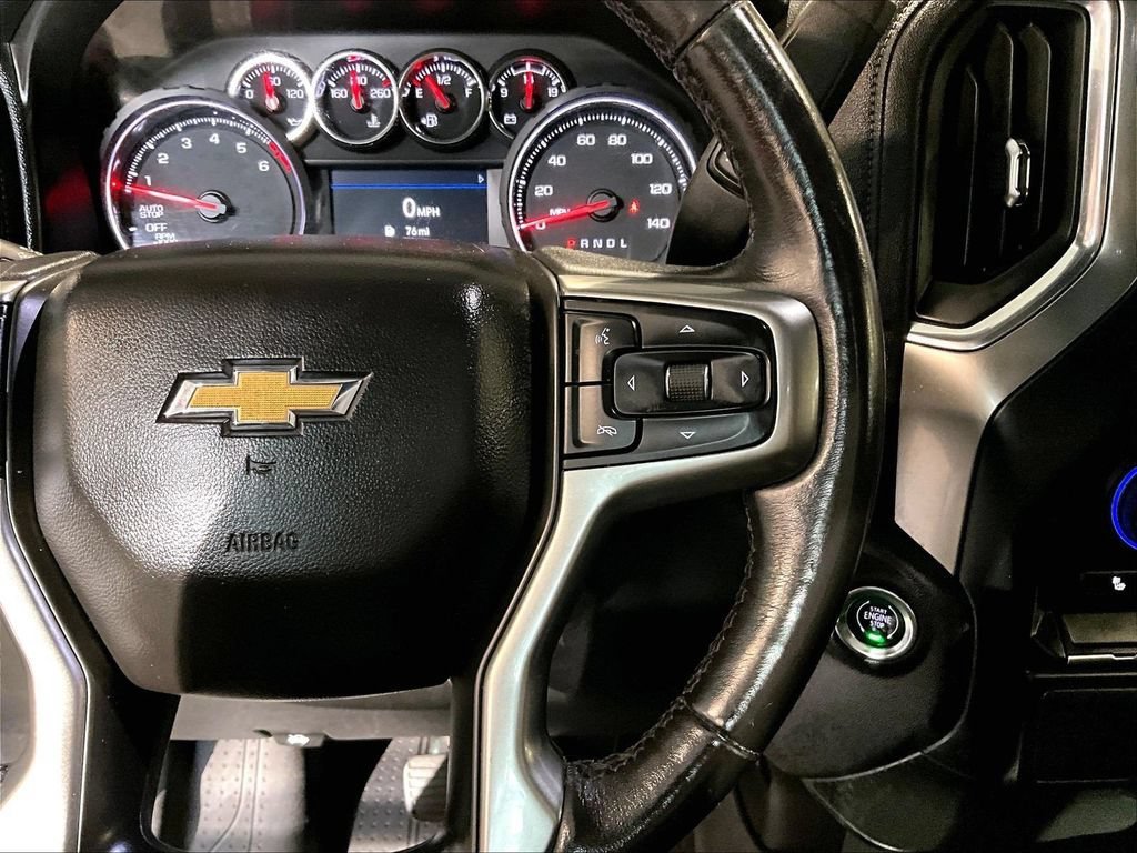 Used 2021 Chevrolet Silverado 1500 LT AWD/4WD image 24