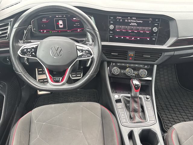 Used 2024 Volkswagen Jetta GLI 40th Anniversary Edition FWD image 18