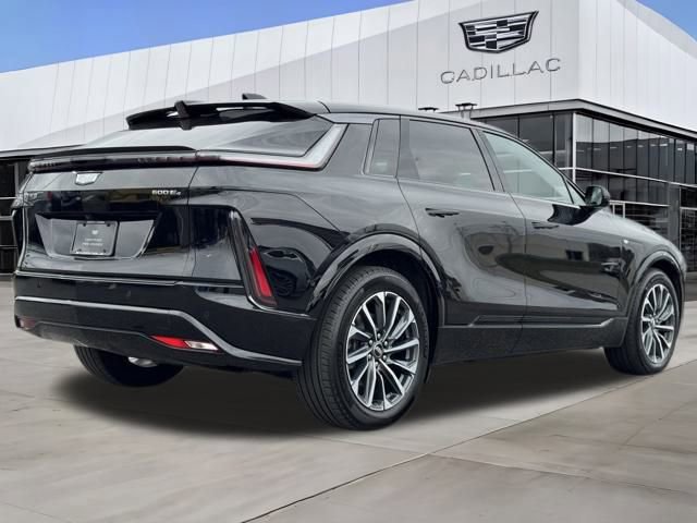 Certified 2024 Cadillac Lyriq Sport image 7