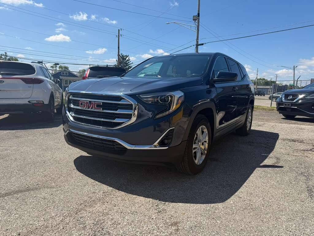 Used 2019 GMC Terrain SLE FWD image 1