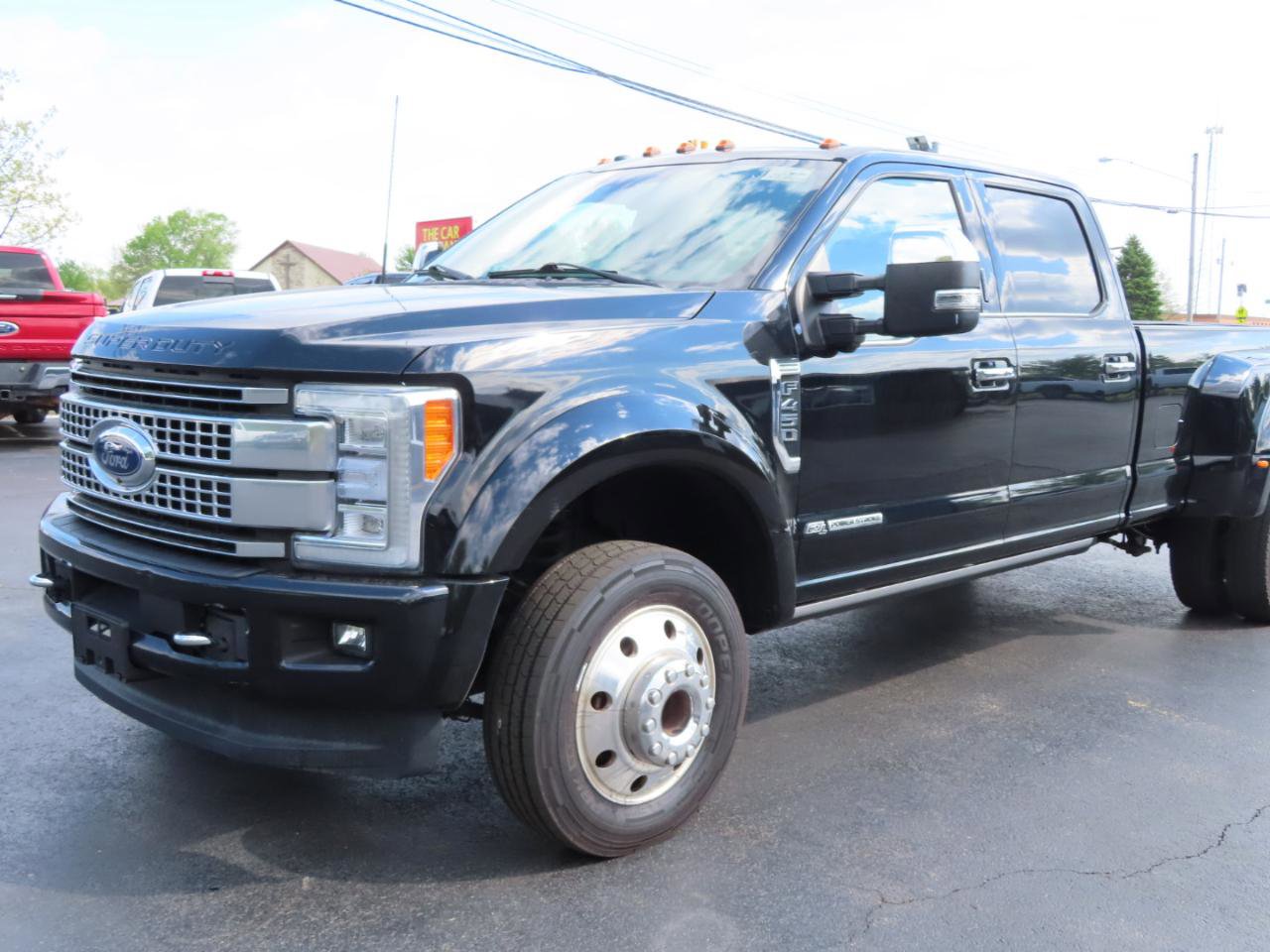 Used 2018 Ford F450 Platinum w/ Platinum Ultimate Package AWD/4WD image 10