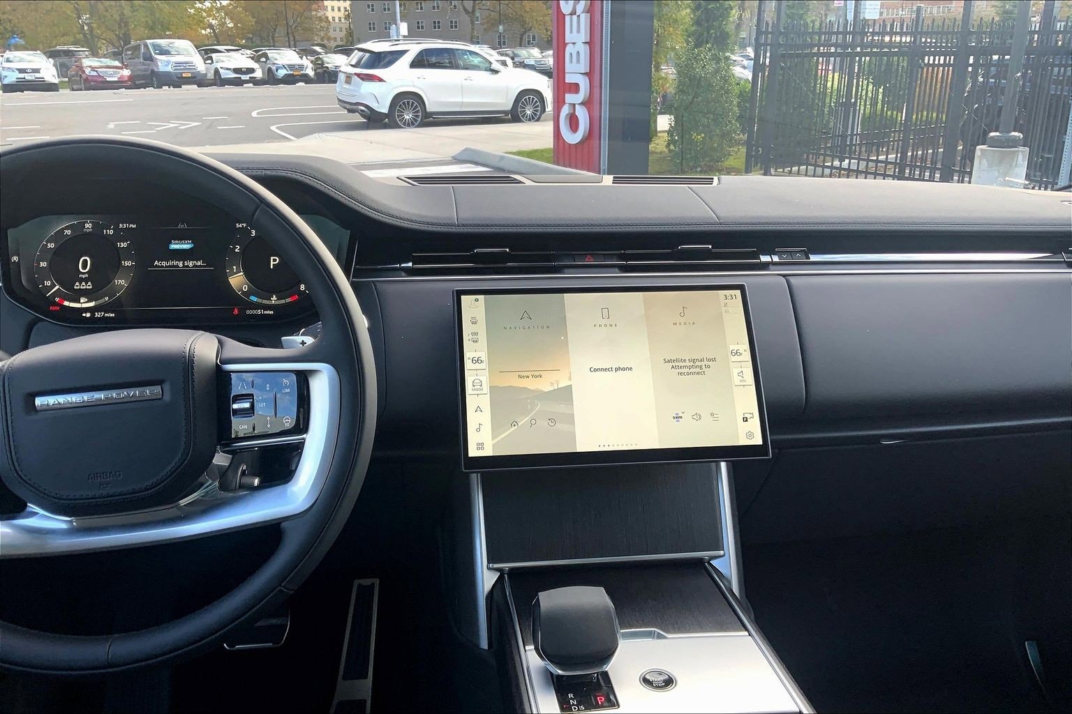 New 2025 Land Rover Range Rover SE image 6