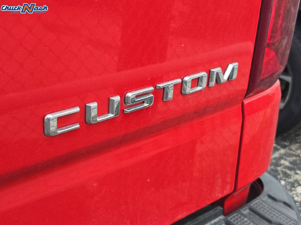 Used 2022 Chevrolet Silverado 1500 Custom RWD image 6