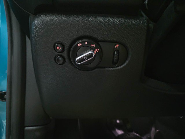 Used 2020 MINI Cooper S FWD image 29