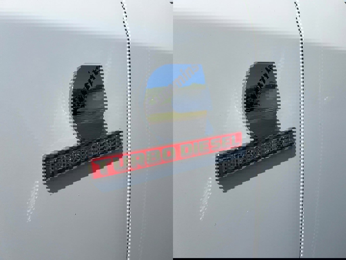 Used 2019 RAM 3500 Tradesman w/ Chrome Appearance Group AWD/4WD image 11