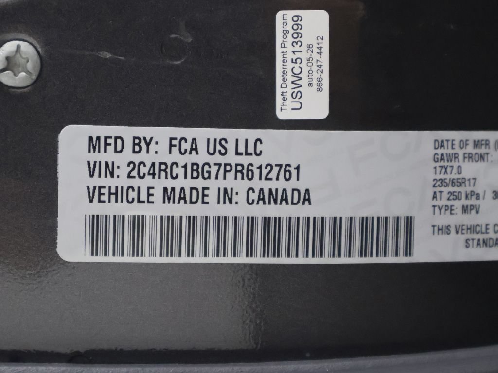 Used 2023 Chrysler Pacifica Touring-L FWD image 50