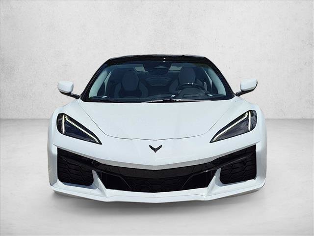 Used 2025 Chevrolet Corvette Z06 w/ Battery Protection Package RWD video 2