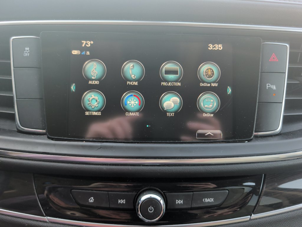 Used 2019 Buick Enclave Essence FWD image 13