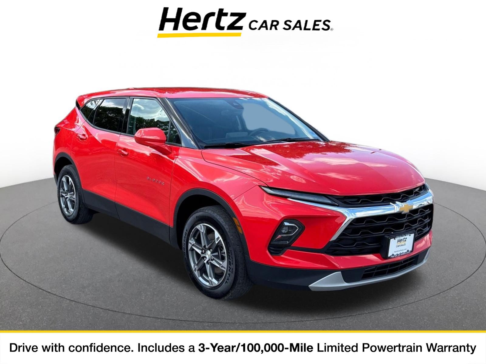 Used 2025 Chevrolet Blazer LT FWD image 1