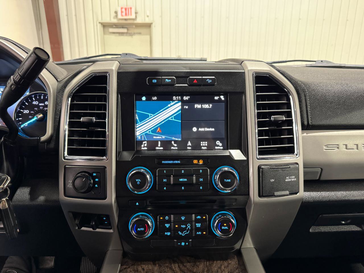 Used 2018 Ford F250 Lariat w/ FX4 Off-Road Package AWD/4WD image 32