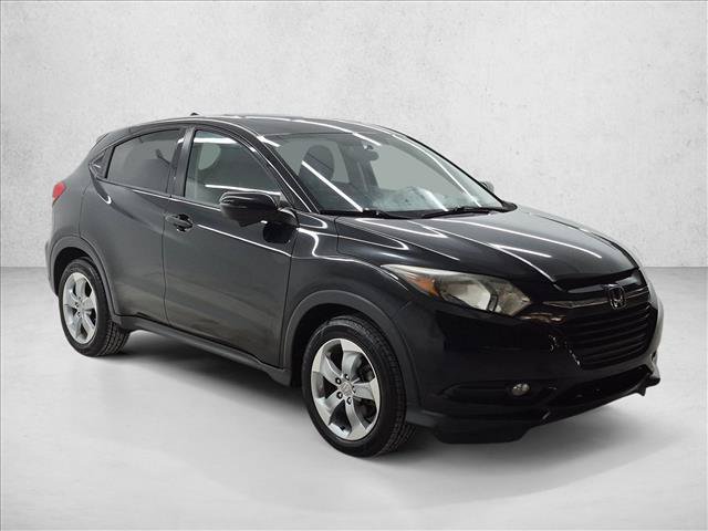 Used 2017 Honda HR-V EX image 3