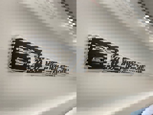 New 2025 Ford F550 4x4 Crew Cab image 14