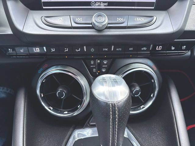 Used 2016 Chevrolet Camaro SS RWD image 18