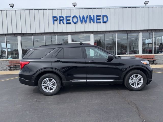 Certified 2022 Ford Explorer XLT AWD/4WD image 2