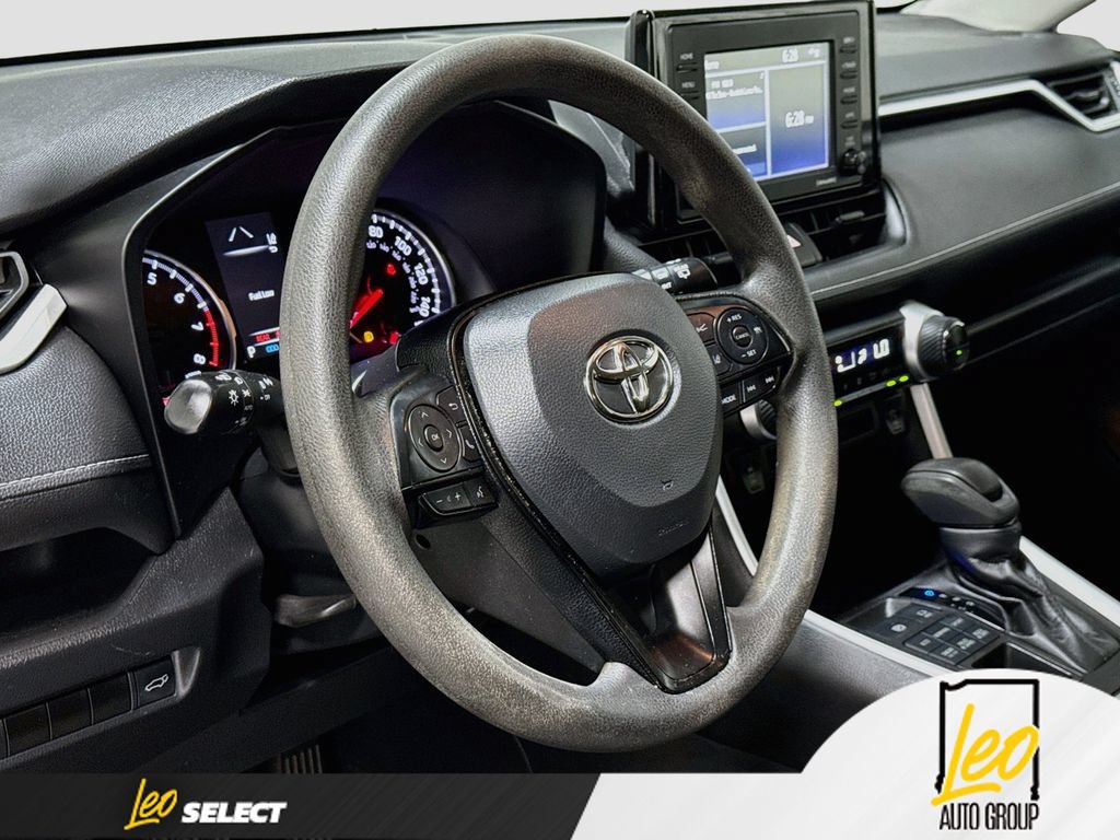 Used 2021 Toyota RAV4 XLE w/ Convenience Package AWD/4WD image 14
