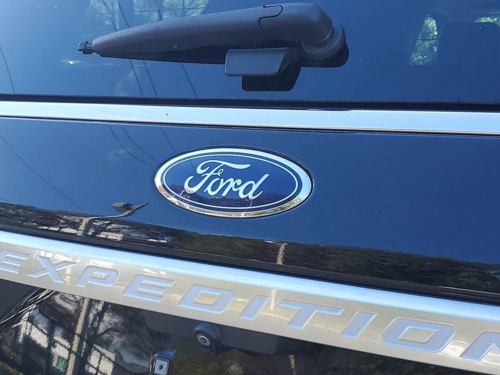 Used 2020 Ford Expedition Platinum image 28