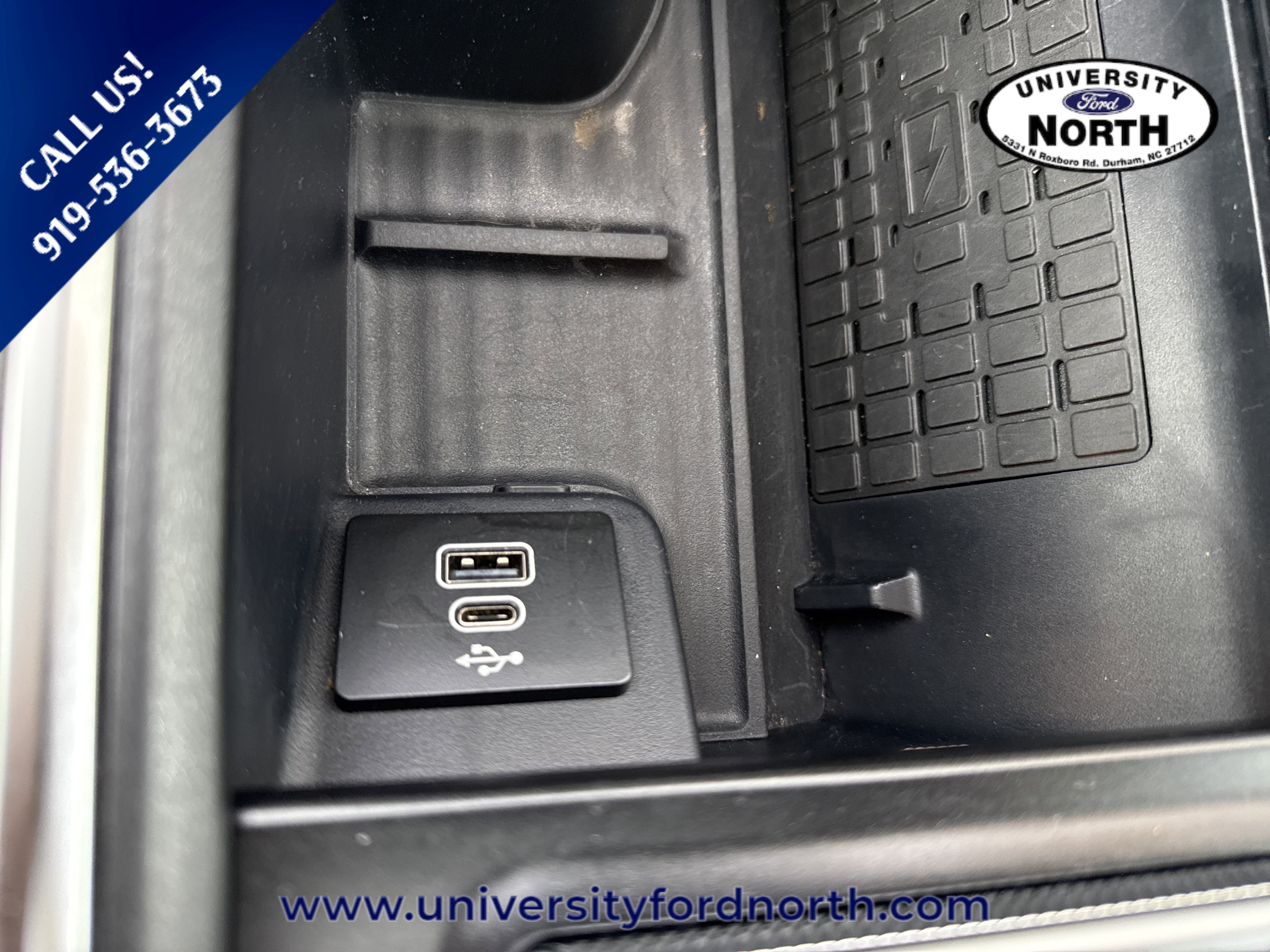 Used 2025 Ford Expedition Active image 29