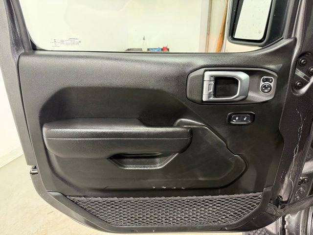 Used 2022 Jeep Wrangler Unlimited Sport AWD/4WD image 9