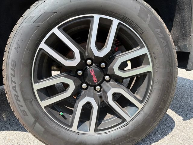 Used 2021 GMC Sierra 1500 AT4 w/ AT4 Value Package AWD/4WD image 10
