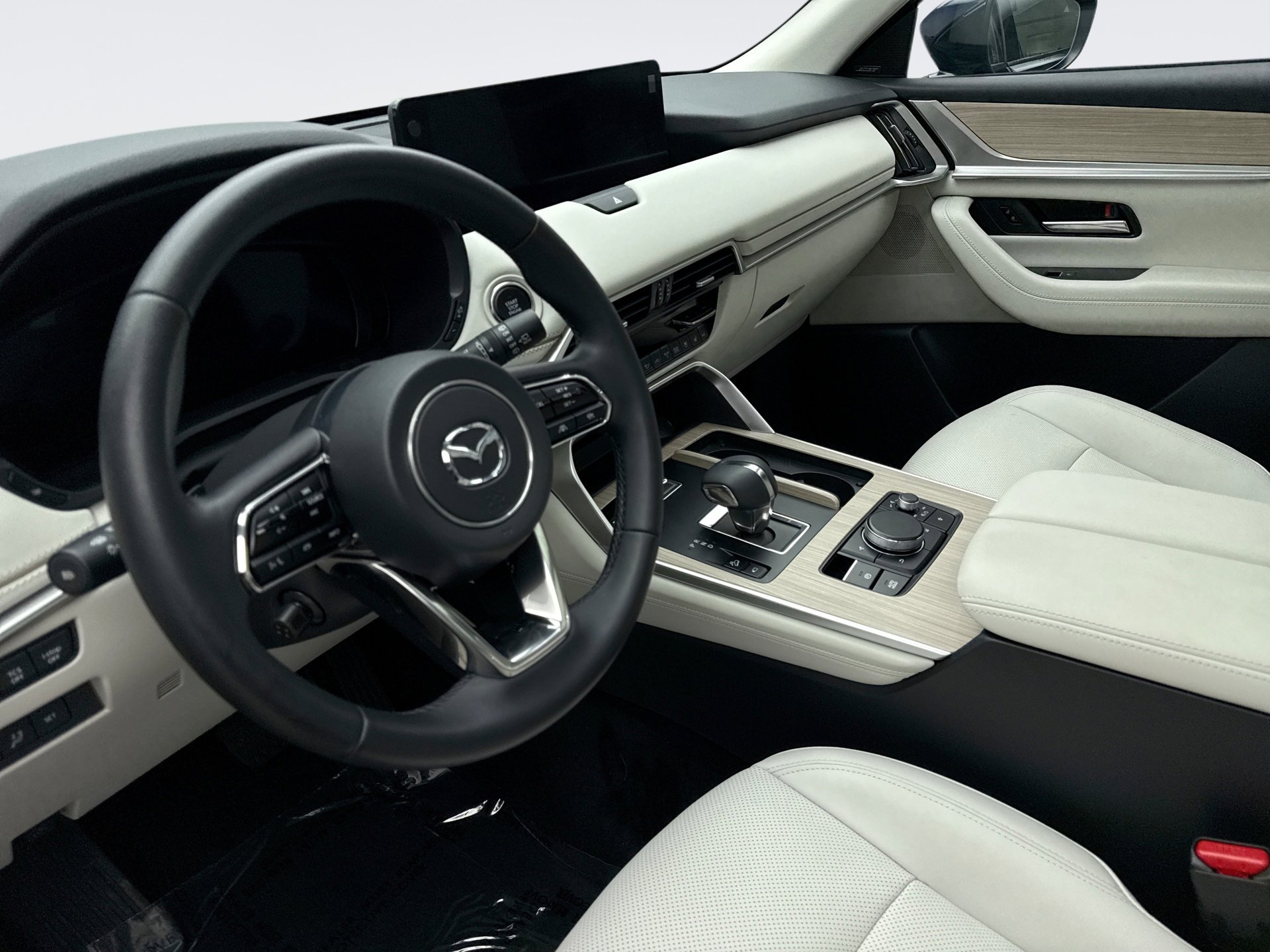 Used 2025 MAZDA CX-90 3.3 Turbo S w/ Premium Package image 10